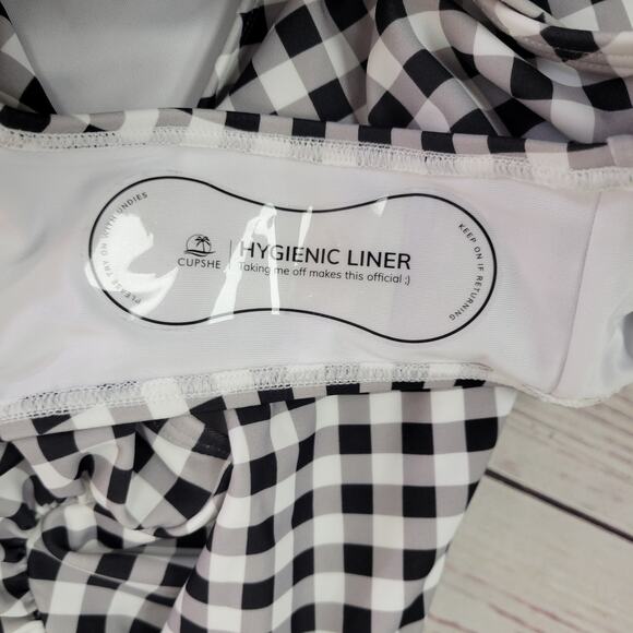 Cupshe Black & White Plaid One-Piece Swimsuit - XL - NWT - Picture 5 of 8